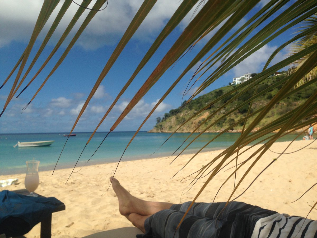 simplyfadless's tweet photo. Husbands feet @daVidaAnguilla #crousbay post #paddleboarding #greatday #anguilla https://t.co/1Aj1TcbB5X