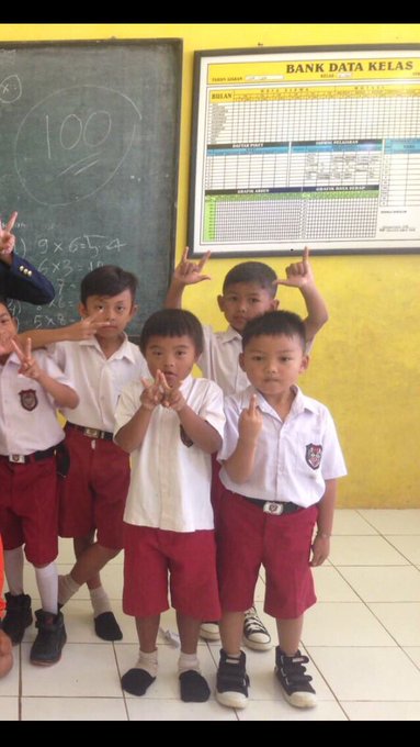 Wah Blaik Gaya Foto Anak SD Zaman Sekarang Ternyata Pakai 