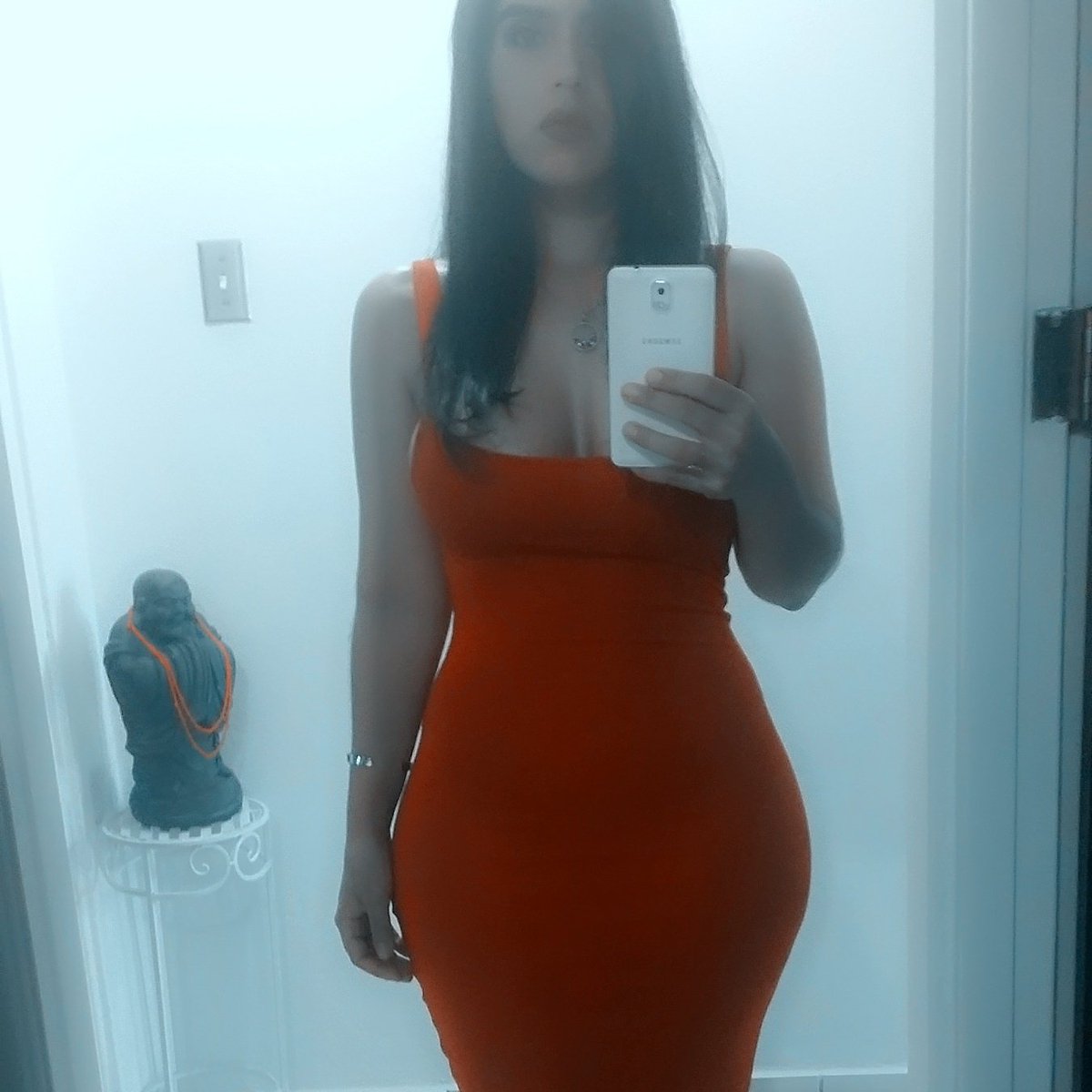 NeishaLinnette's tweet photo. #NuevaFotoDePerfil https://t.co/2zpO7Vx934