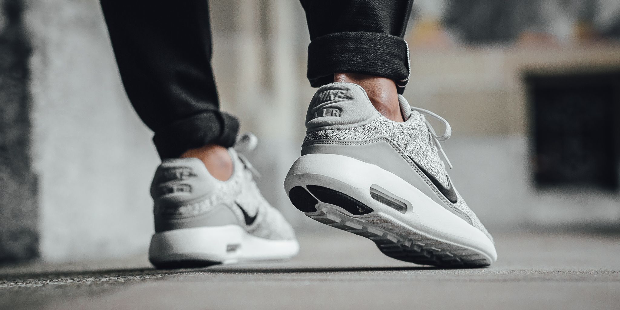 Air max modern flyknit wolf grey hotsell