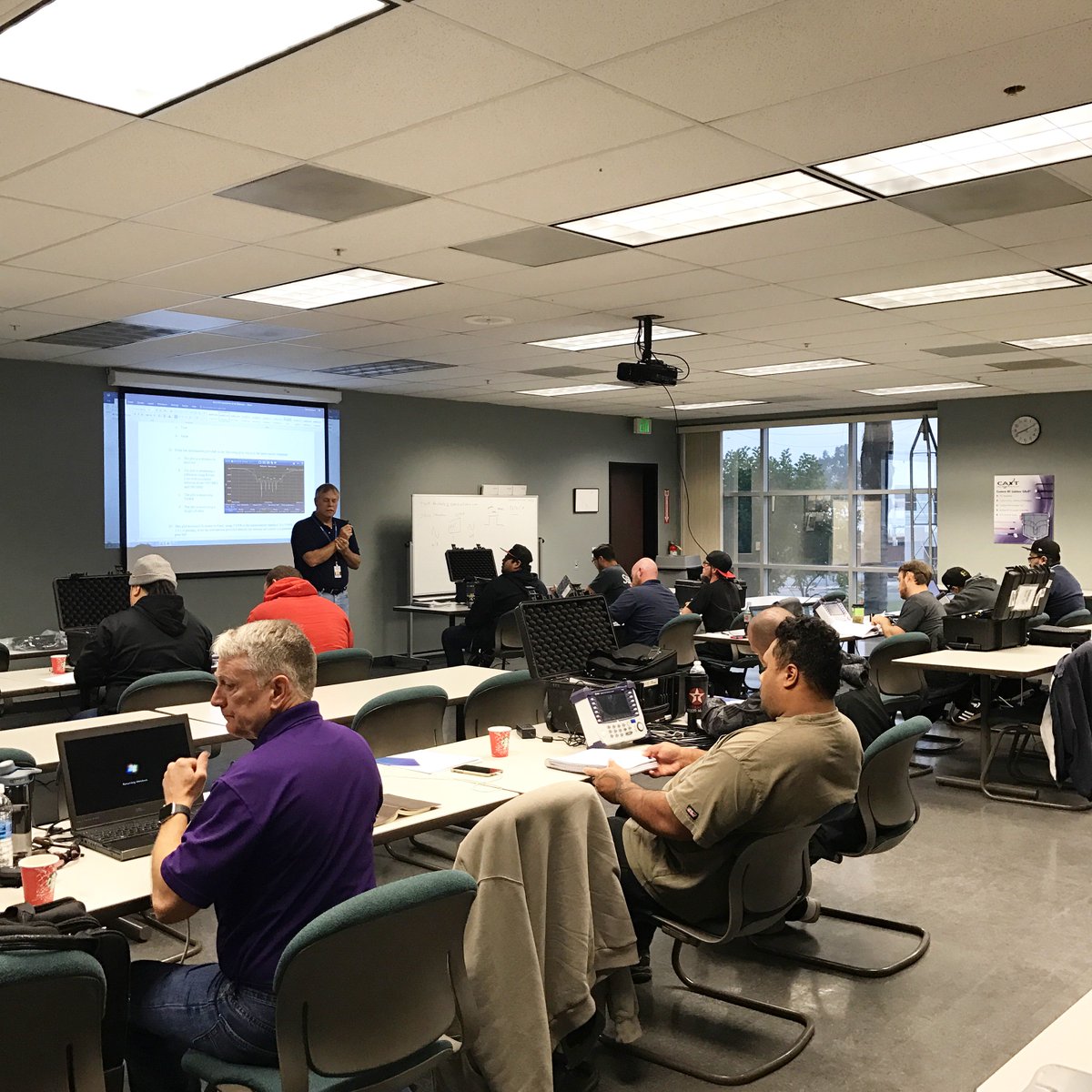TalleyLLC's tweet photo. Day 2 of our VIAVI CellAdvisor CAA Certification Training! #talleyinc #viavi #jdsu #certification #training #celladvisor @ViaviSolutions https://t.co/GtVnLeug60