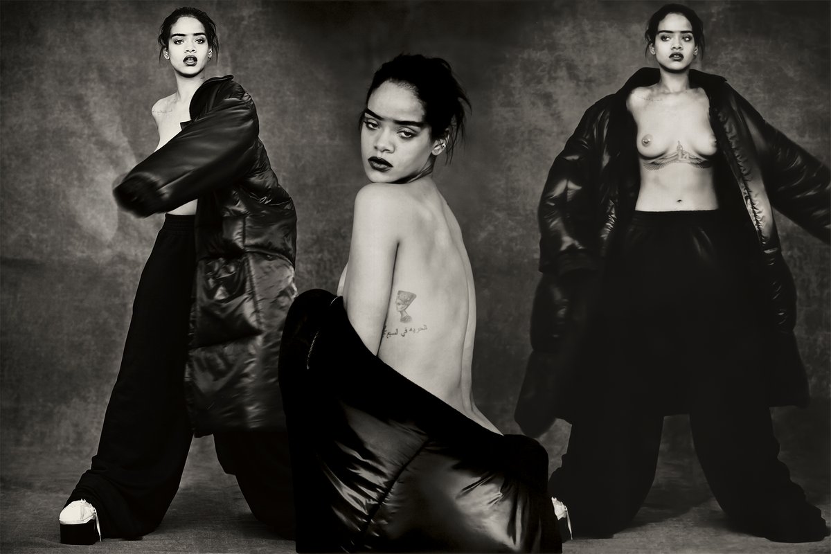 Elizabeth_May25's tweet photo. Black and white nude of Rihanna. Enjoy. #Rihanna #blackandwhite #topless #boobs #tits https://t.co/kR6gqvjzJe