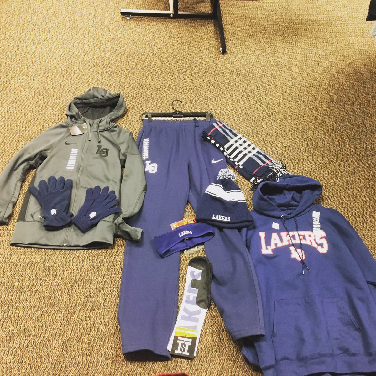 LOHSSpiritStore's tweet photo. Come get warm at the laker spirit store⚓️🔥 https://t.co/BQHsoI1UKQ
