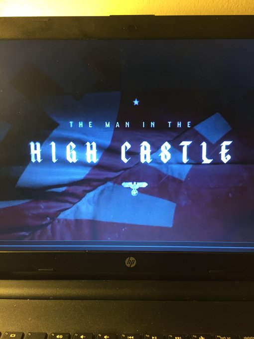 No shoot days anytime soon so I can treat myself to beer and pizza! Watching my fav new show!! https://t