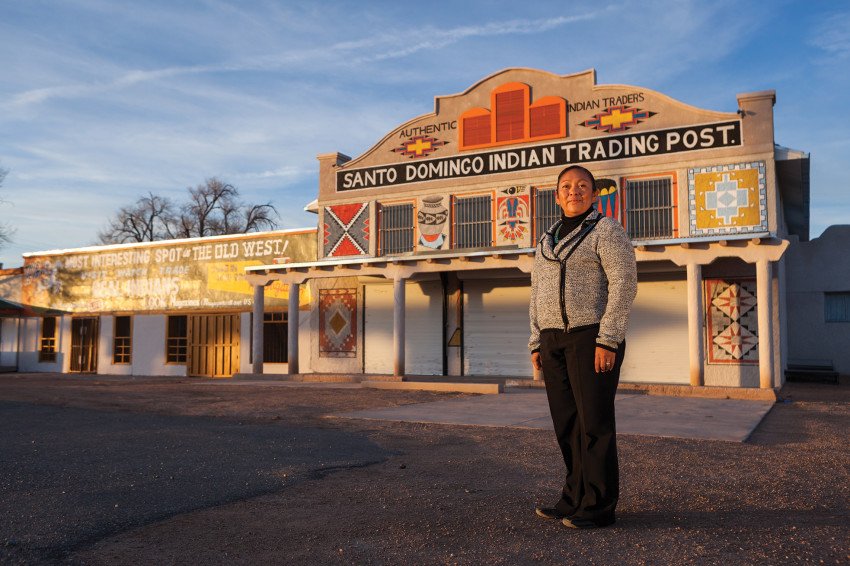 Enterprise Community Partners (@enterprisenow) on Twitter photo Exciting work by <a href="/rosefellowship/">Enterprise Rose Fellowship</a> alum <a href="/jfkunkel/">Joseph Kunkel</a> on #eTOD in a rural New Mexico native community: bit.ly/2iYdrzO (via <a href="/AHFMag/">Affordable Housing</a>) Exciting work by <a href="/rosefellowship/">Enterprise Rose Fellowship</a> alum <a href="/jfkunkel/">Joseph Kunkel</a> on #eTOD in a rural New Mexico native community: bit.ly/2iYdrzO (via <a href="/AHFMag/">Affordable Housing</a>)