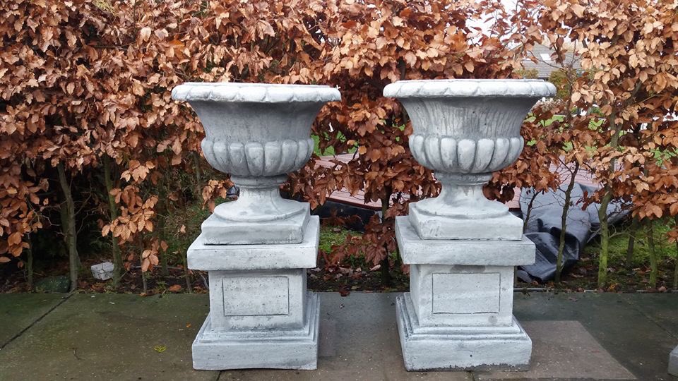 beeldenhoeveurk's tweet photo. Nieuwe sets binnengekregen,deze zijn deze week 195 euro per set https://t.co/KfOi56hrei