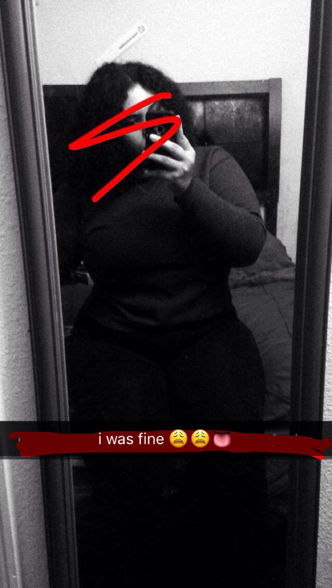 niecybaaby's tweet photo. wanted to do the #thickashellchallenge , but imma fw the #chubbygirlchallenge 👅🍽 https://t.co/Lwo6b3iZOB