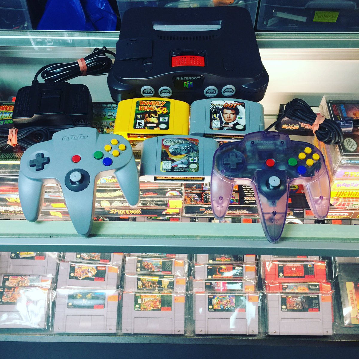 bklynvideogames's tweet photo. Very nice and clean trade-in #nintendo #n64 #nintendo64 with the #expansionpak and 2 #n64controllers #retrogaming #80s #90s #64bit https://t.co/DkmyeNOGQm