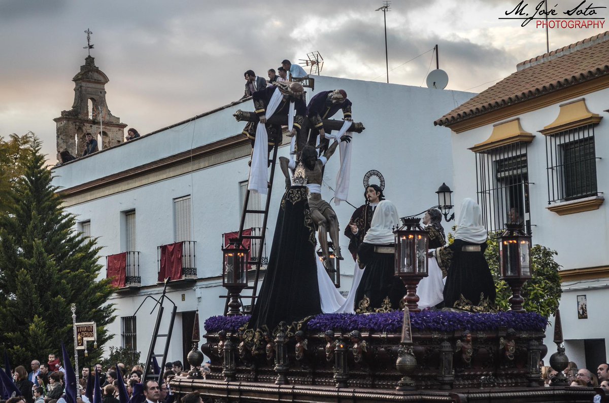 Hdad. de la Quinta Angustia de Carmona tweet media
