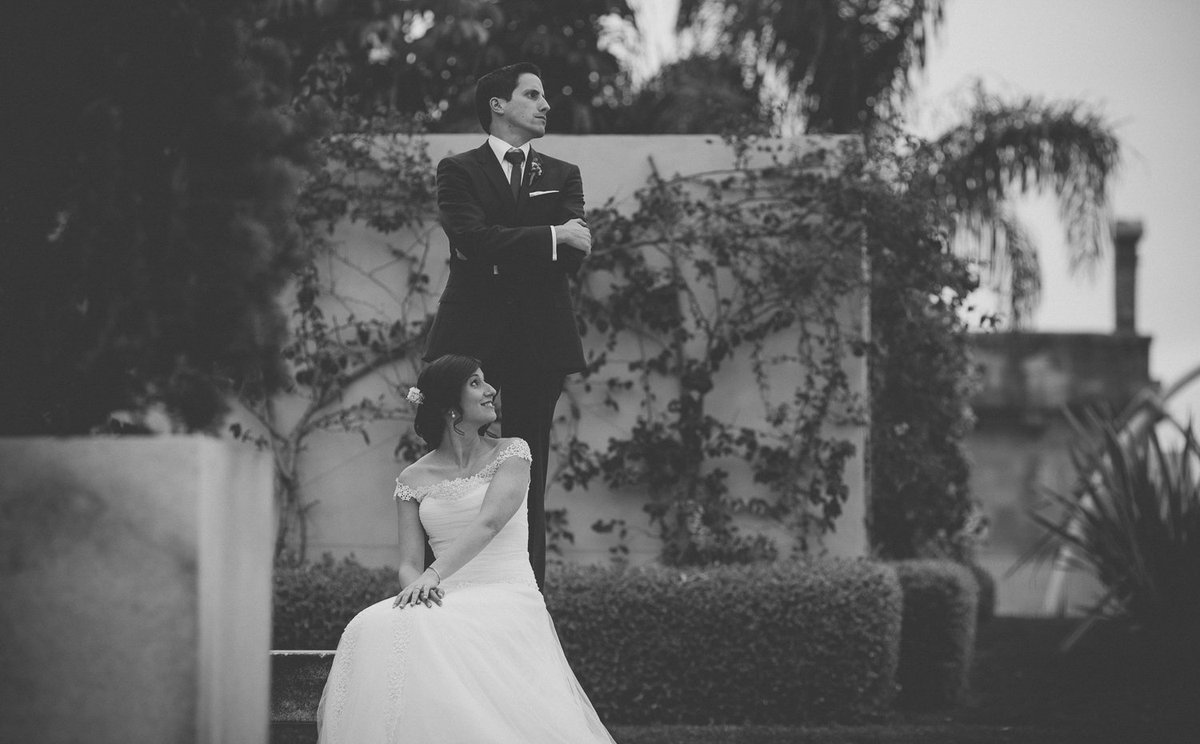 BodaCreativa's tweet photo. Ya estamos de regreso por aquí...para este frío: fotos en blanco y negro! https://t.co/IWsx85cQEt #bodas #weddings #boda  #blancoynegro https://t.co/WdvZgjZgES