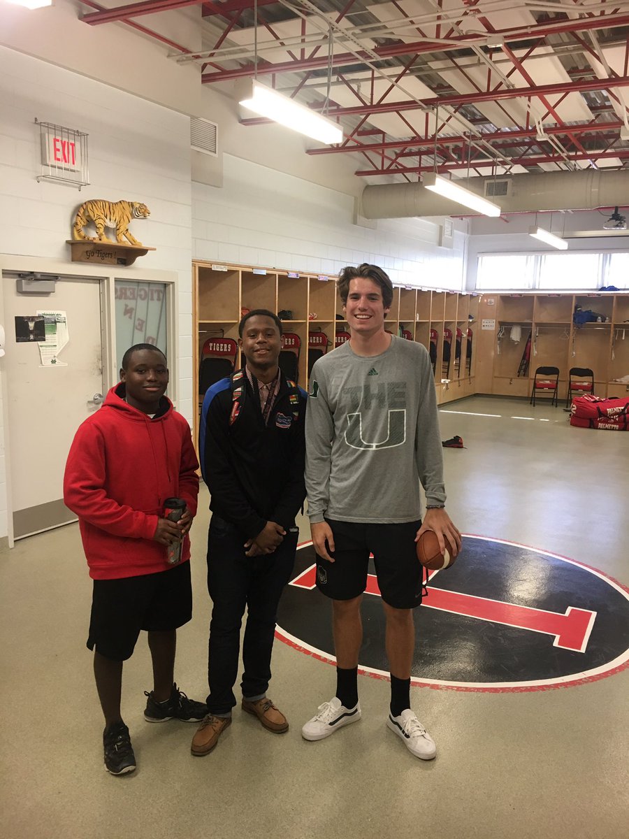 CoachTyStoldt's tweet photo. Miami QB @Jackallison_11 stops back at the P before heading back to compete for the starting job. @PalmettoHigh @CoachDaveMarino https://t.co/4coISq06qH