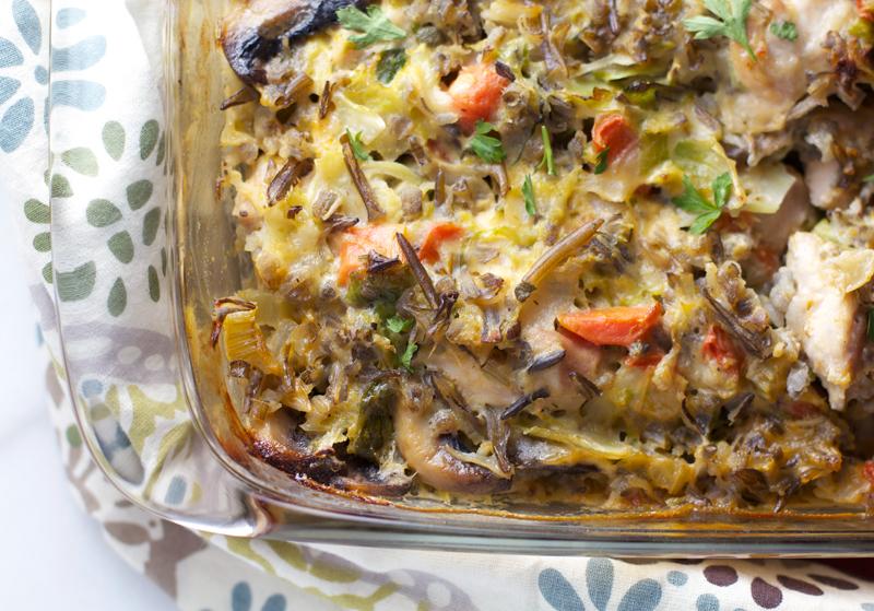 OXO's tweet photo. Make-ahead meals? @SusanBronson used OXO Glass Bakeware to make (and store) this Chicken &amp; Wild Rice Casserole. https://t.co/hnAgHZnJgj https://t.co/oMeyFRFUue