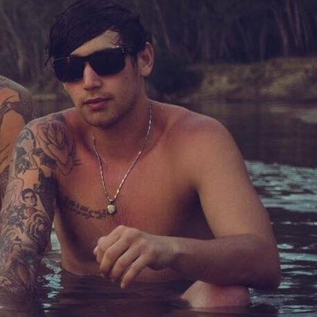 BESTOFJAl's tweet image. camping has been a blessing 😍