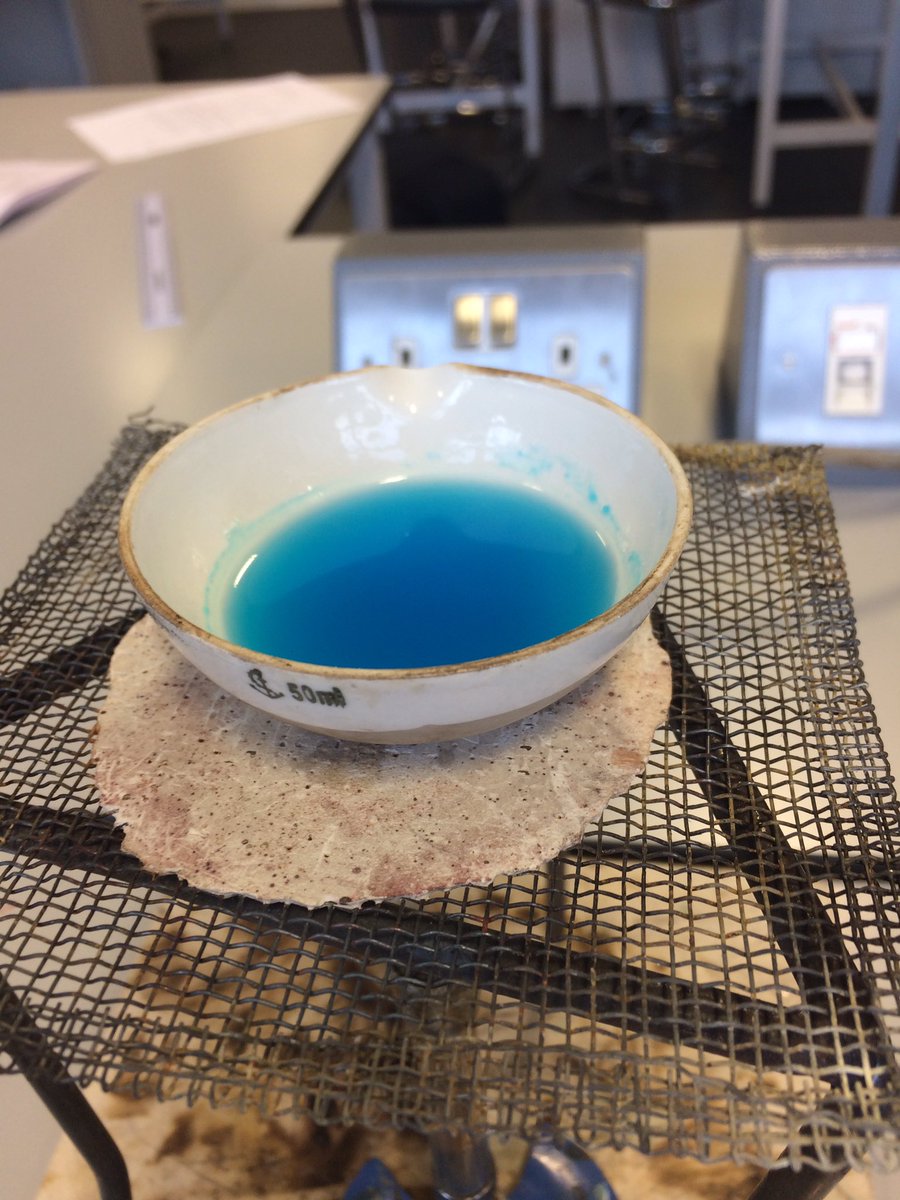 OAISciences's tweet image. #makingsalts #coppersulphate #Year10science