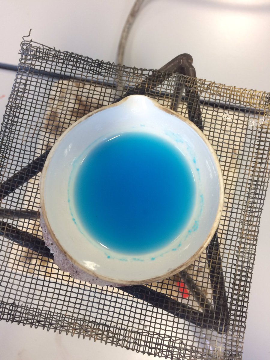 OAISciences's tweet image. #makingsalts #coppersulphate #Year10science