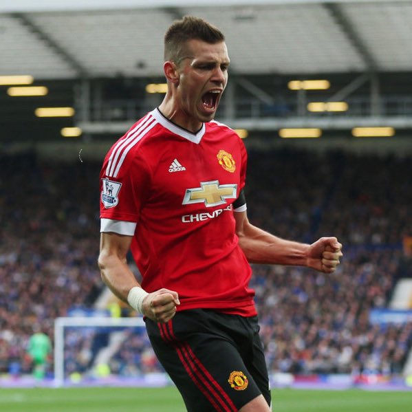 EvertonBlueArmy's tweet photo. Morgan Schneiderlin's transfer to Everton is set to be finalised in the next 48 hours as a £22m fee is FINALLY agreed. (Source: Telegraph) https://t.co/vVtUnnxKi2