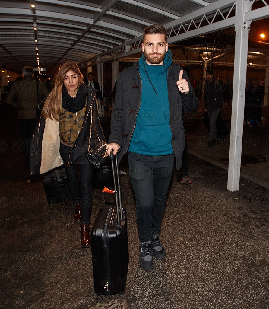 WillieVass's tweet photo. Jon Toral arrives in Glasgow to sign for Rangers tonight https://t.co/6hHp9oAU2R