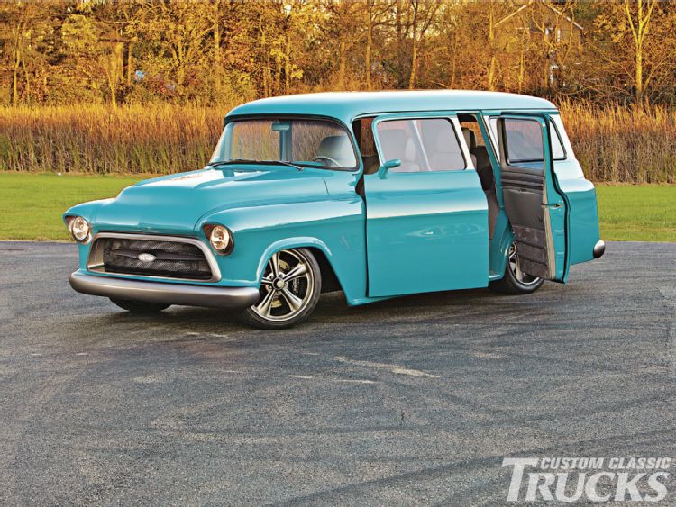 c10source's tweet image. Check out our custom #c10 cab gallery today at ow.ly/ucXz307P7B4. Lots of cool &apos;47-72 Chevy trucks. #c10source #c10trucks