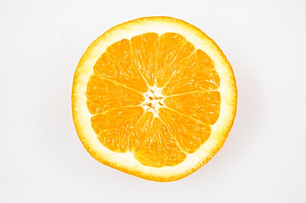firstqualitylab's tweet photo. Did you know that if you eat an orange before working out not only keep you hydrated but it also prevents your muscles from getting sore? https://t.co/en4I8mTpyA