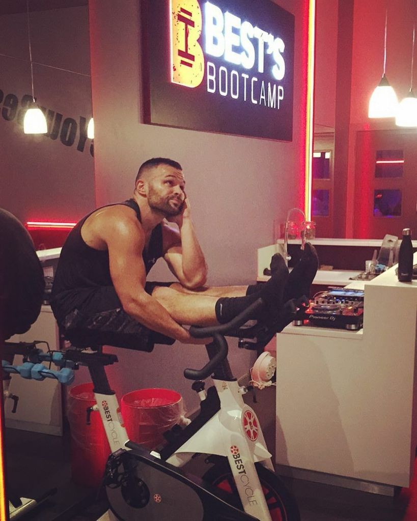 Willb_fit's tweet photo. Sittin' up on my bike...
-
Wondering who's gonna come and ride at in bestcycle this weekend at @bestsbootcamp 🚲🚲🚲 1… https://t.co/FFMElR5O3F