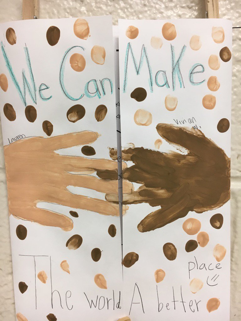 KyleenSummers1's tweet photo. Learning about the impact of MLK -our wishes for the world!  #AddamsLearners @Jyouanes_ADDAMS @royaloakschools https://t.co/cIF82OSW4t