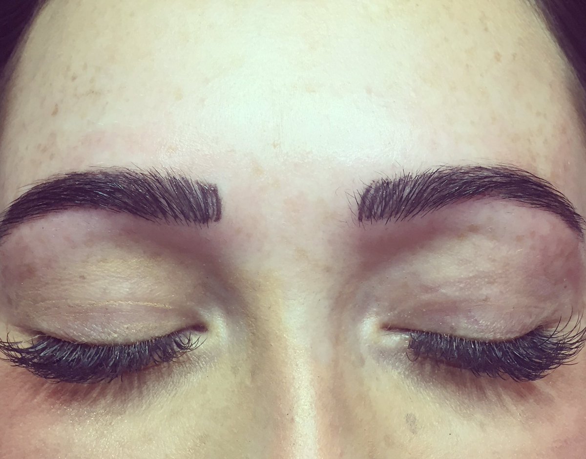 WoW_Bromley's tweet photo. #SPMU #semipermmakeup #brows Redefine if you have lost shape or through hair loss. Save 25% with @tracie_fuller via https://t.co/CBvTrcZSNX https://t.co/Radu5T4bMO
