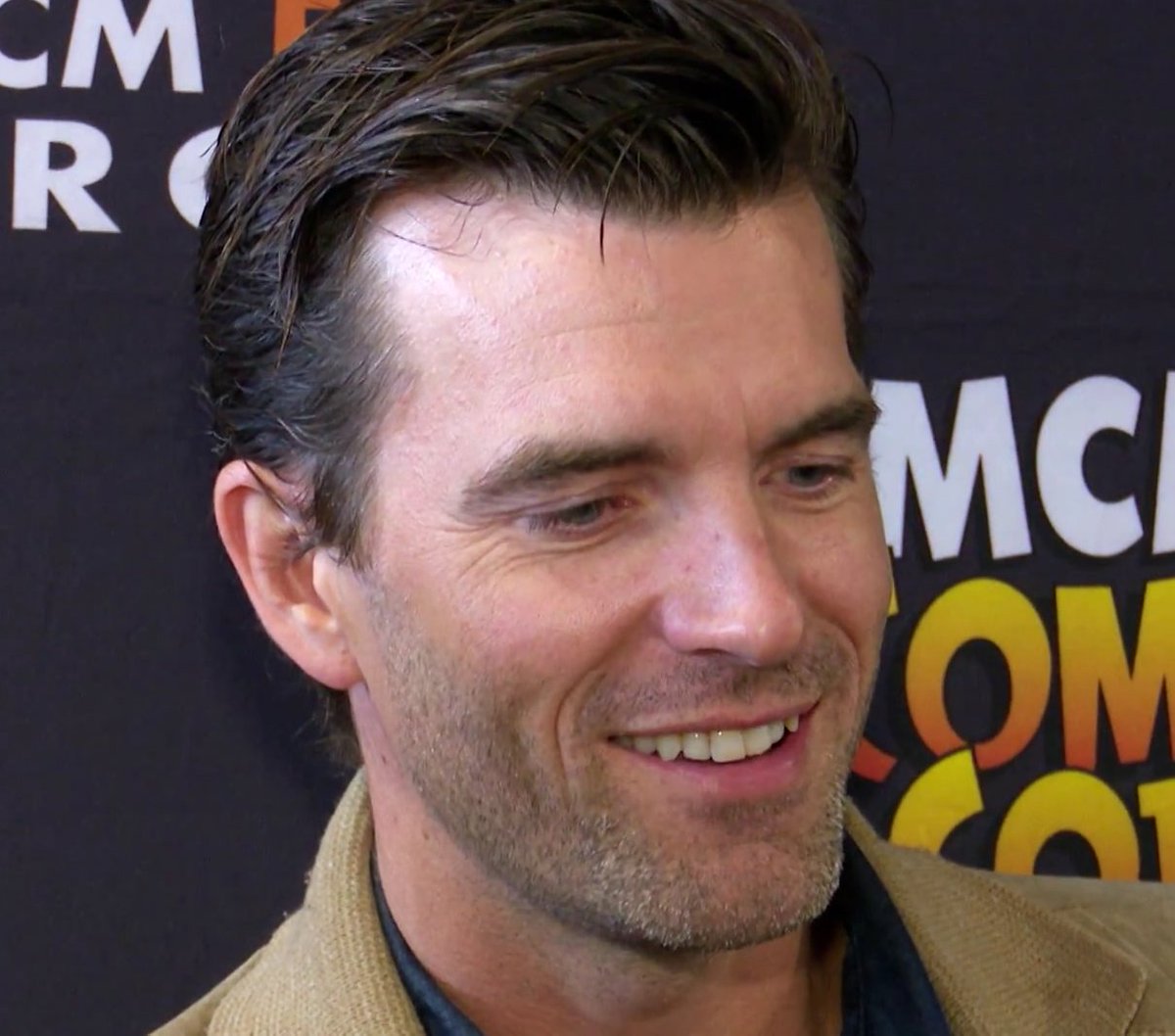 SuviHolappa's tweet image. ❤ to hear news abt @TheLucasBryant 's next projects! A @hallmarkchannel series/movie? #ShootTM S2? More #Haven? Something else entirely?! 😊