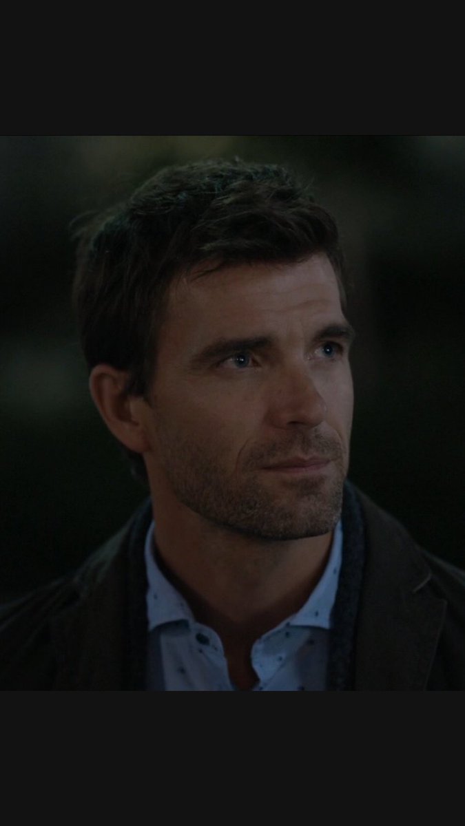 SuviHolappa's tweet image. ❤ to hear news abt @TheLucasBryant 's next projects! A @hallmarkchannel series/movie? #ShootTM S2? More #Haven? Something else entirely?! 😊