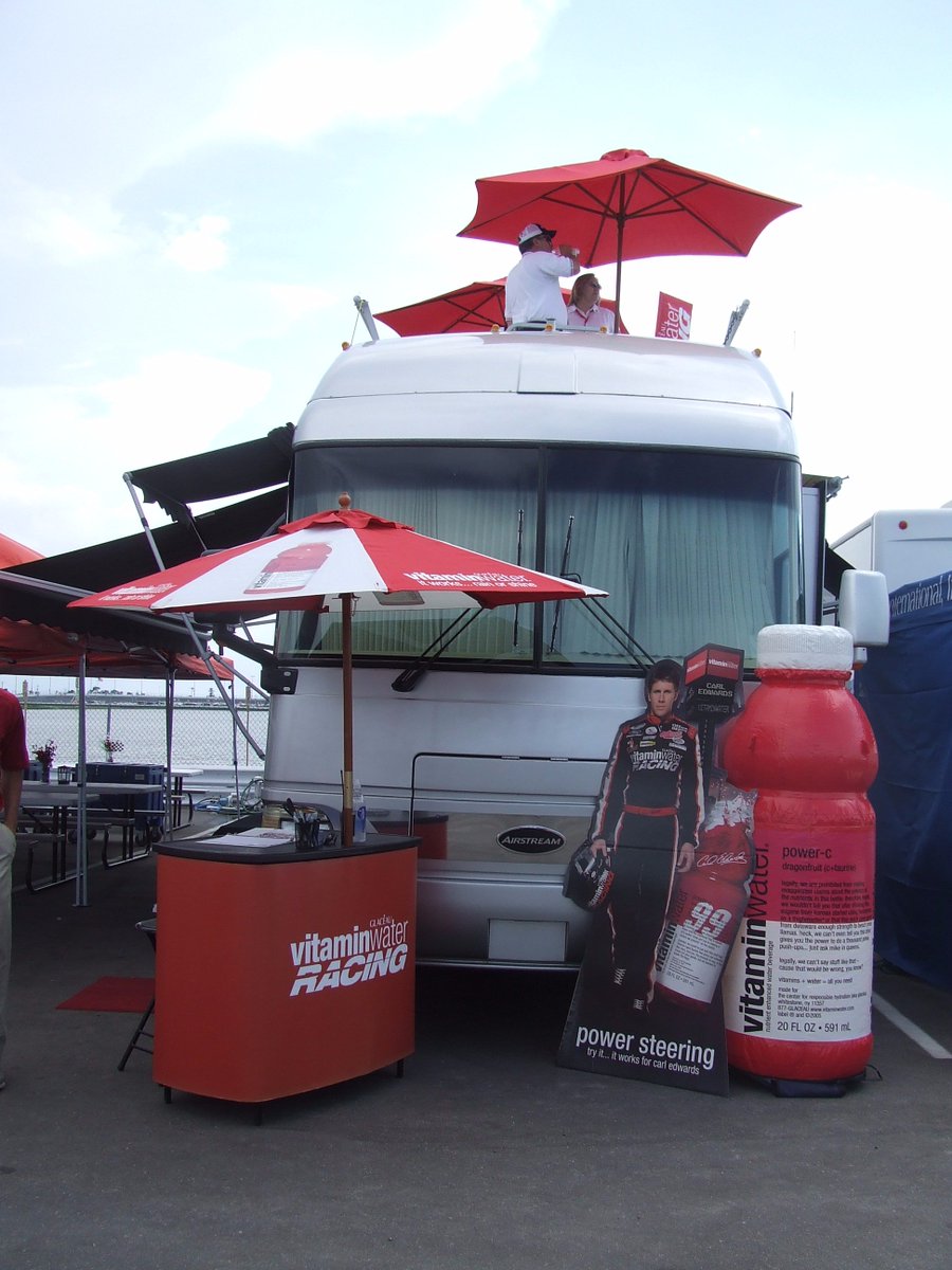EngageHMS's tweet photo. Throwback to working with Carl Edward's sponsor @vitaminwater for a hospitality event at @amsupdates in 2008.

Thanks for the memories Carl! https://t.co/zgutj99TSS