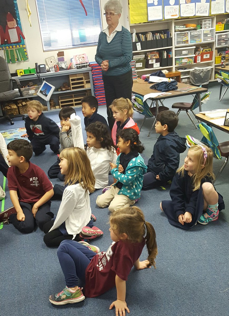 HopeGlendora's tweet photo. Thanks Ms. Marge for helping in Kindergarten today! https://t.co/fab7AgjGW9