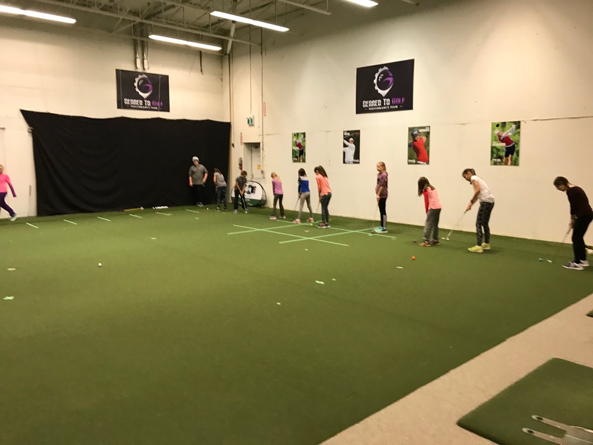 gearedtogolf's tweet photo. Our Thursday night Girls Club having some fun working on their lag putting! #makinggolffun #girlsclub #awesome https://t.co/hS6R2jKVUJ