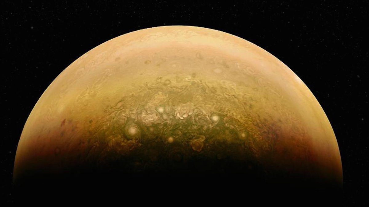 Cassini tweet media