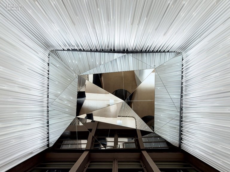 InteriorDesign's tweet image. White fins create a mesmerizing, undulating visual effect inside a transformed Frankfurt office tower: bit.ly/2dqPVXt