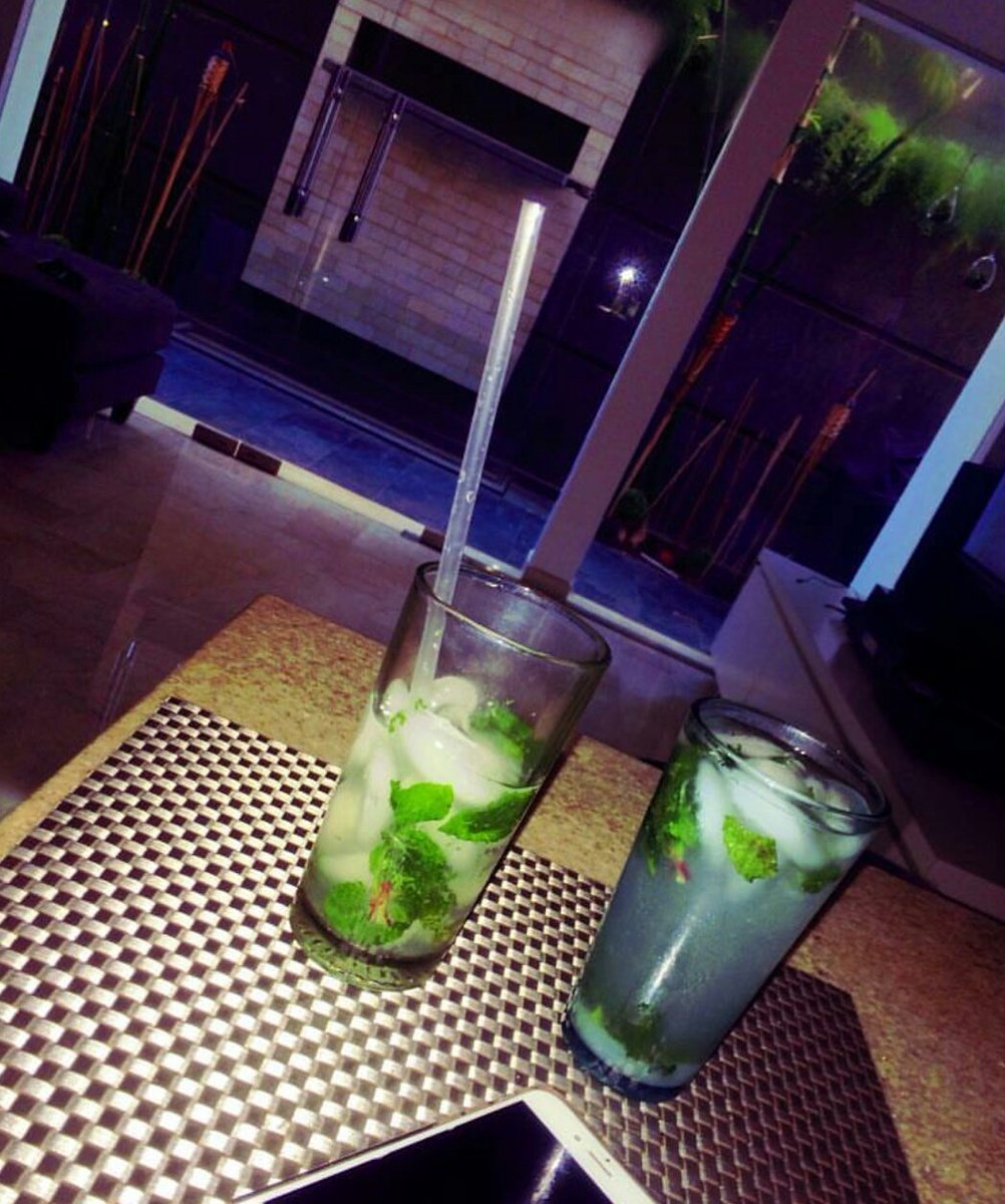 Stefialvarez's tweet photo. Mojitos 😆 https://t.co/SB5i8LiAWB