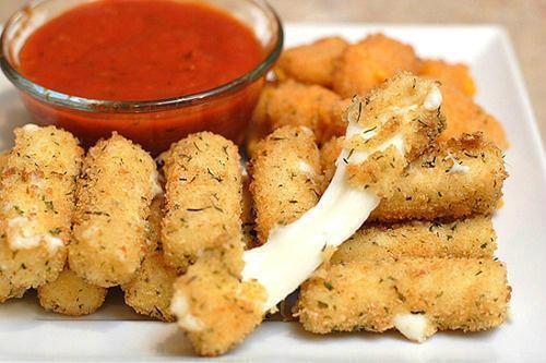 PUREF00D's tweet photo. Mozzarella Sticks. https://t.co/gCMNHoLox4