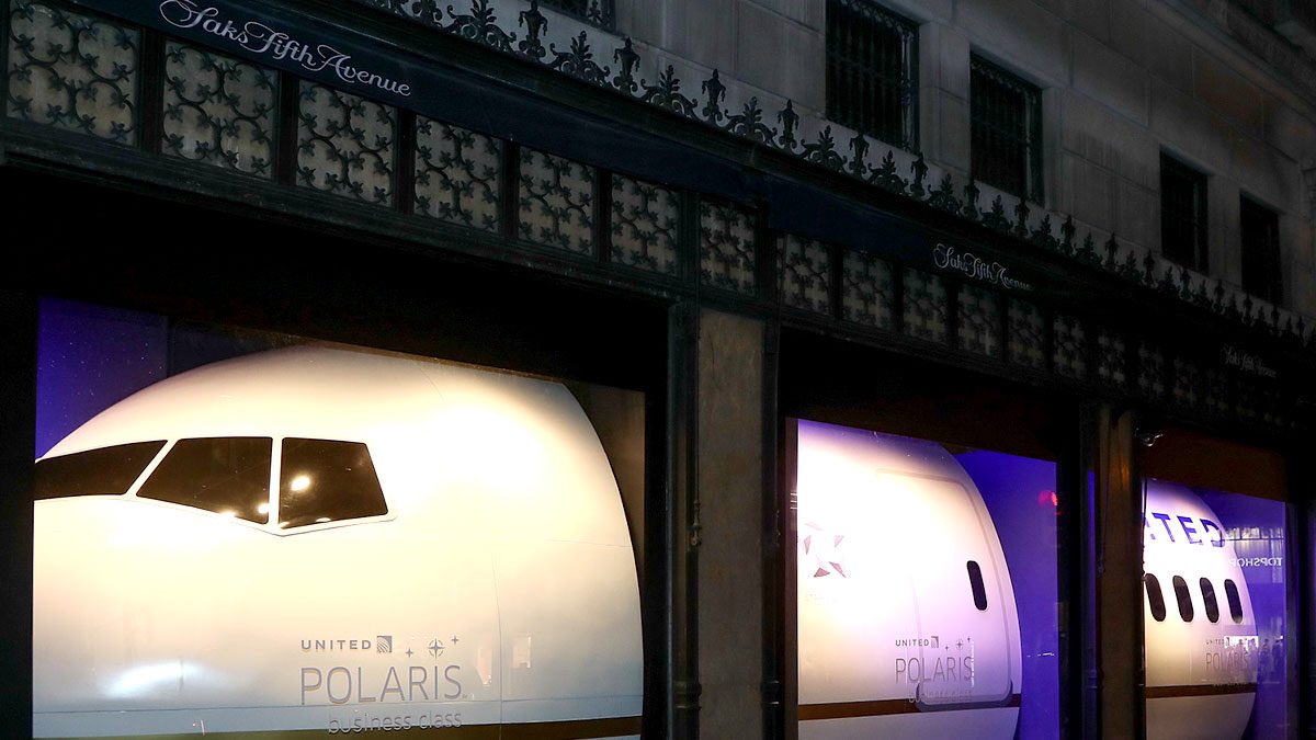 United Airlines tweet media