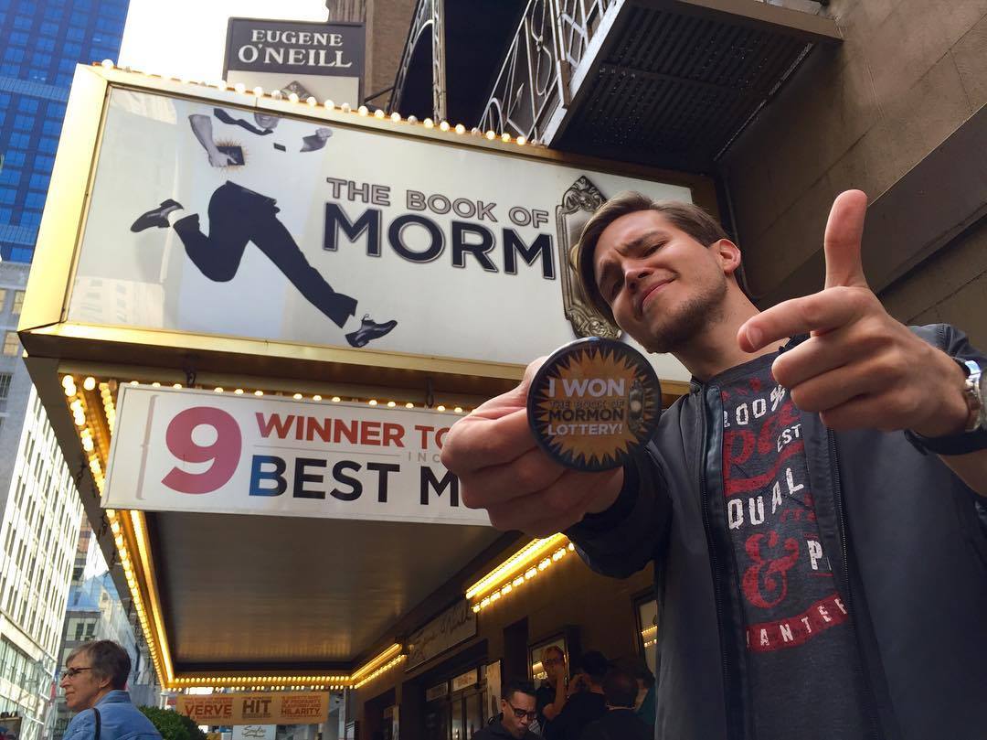BookofMormon's tweet photo. RT &amp; follow to enter the Broadway #BOMDrawing for TUES 2/21! Don’t miss out on $32 tix! (18+ only) https://t.co/dFJZS8NLSW