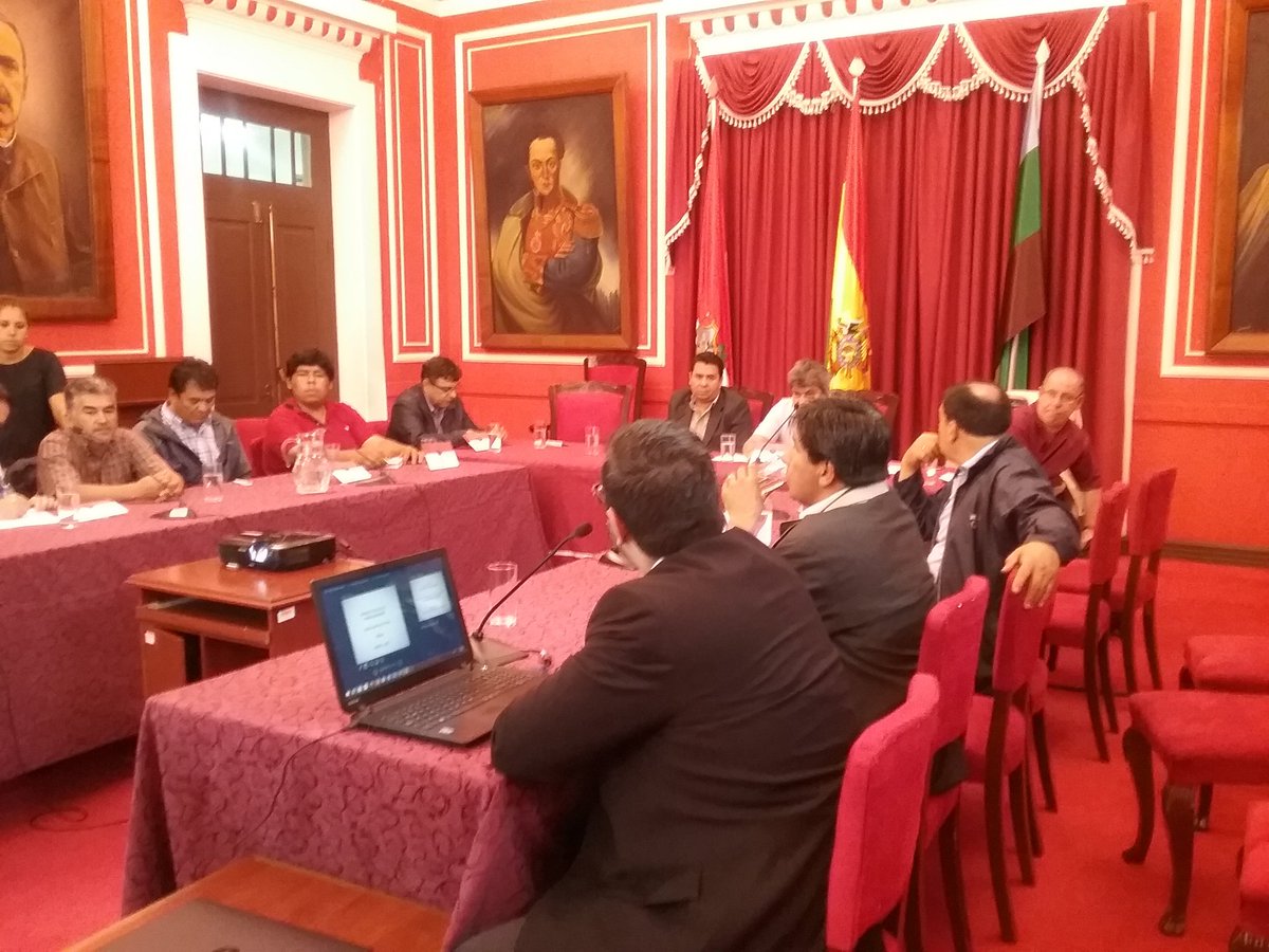 BorisSGomezU's tweet photo. Consultor .@ivervonborries presentó proyecto de Ley de Hidrocarburos de Tarija para Bolivia. Miercoles conversamos con medios de prensa. https://t.co/3JzzbfdUmZ