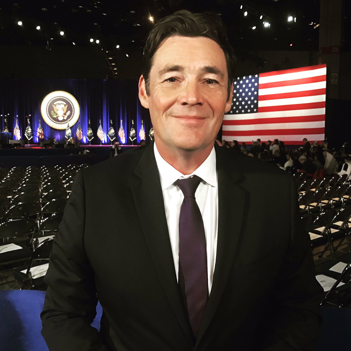 Lorraine Draper (Draper3Draper) Twitter