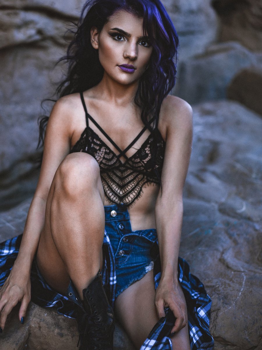 JessicaBariLove's tweet image. This girl is a freaking queen 👑 #queenjessica