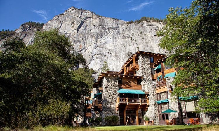 historybuffcom's tweet photo. Is This Yosemite Park Name Change Debacle Really Happening? https://t.co/wEAfTTBADR https://t.co/lrttmkN9Yl