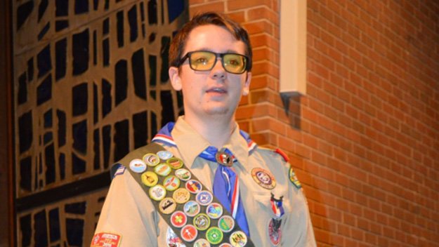 cbschicago's tweet photo. Teen receives prestigious Scouting honor after saving his mom from drowning ... https://t.co/jQpGJRGqMm https://t.co/YRolGBbpgd