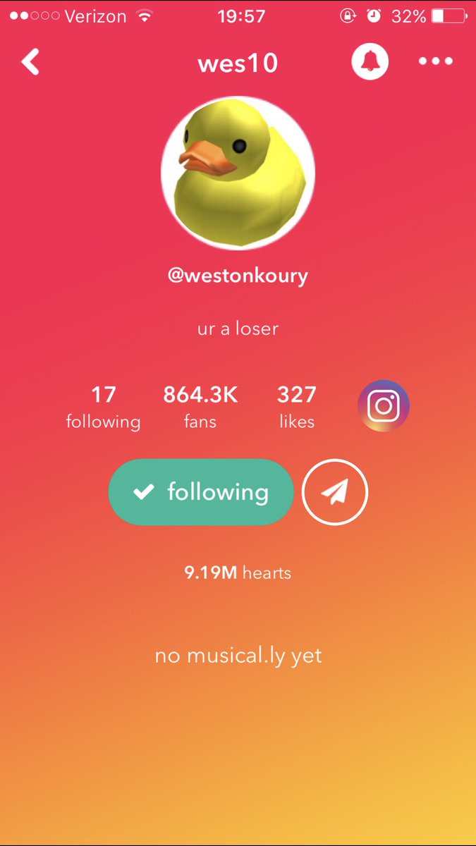 haileesbowman's tweet photo. @Wes10 😂😂 they uncrowned you😂😂 @musicallyapp https://t.co/NMoug64QW2