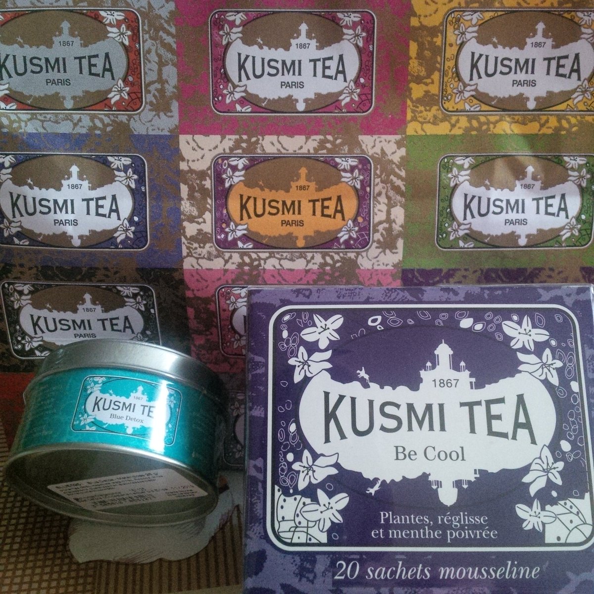 JKnightclub's tweet photo. Je ne peux plus me passer de vous #becool. Nouveau test #bluedetox trop bon 👗 @KusmiTea https://t.co/rGrI27rqfC