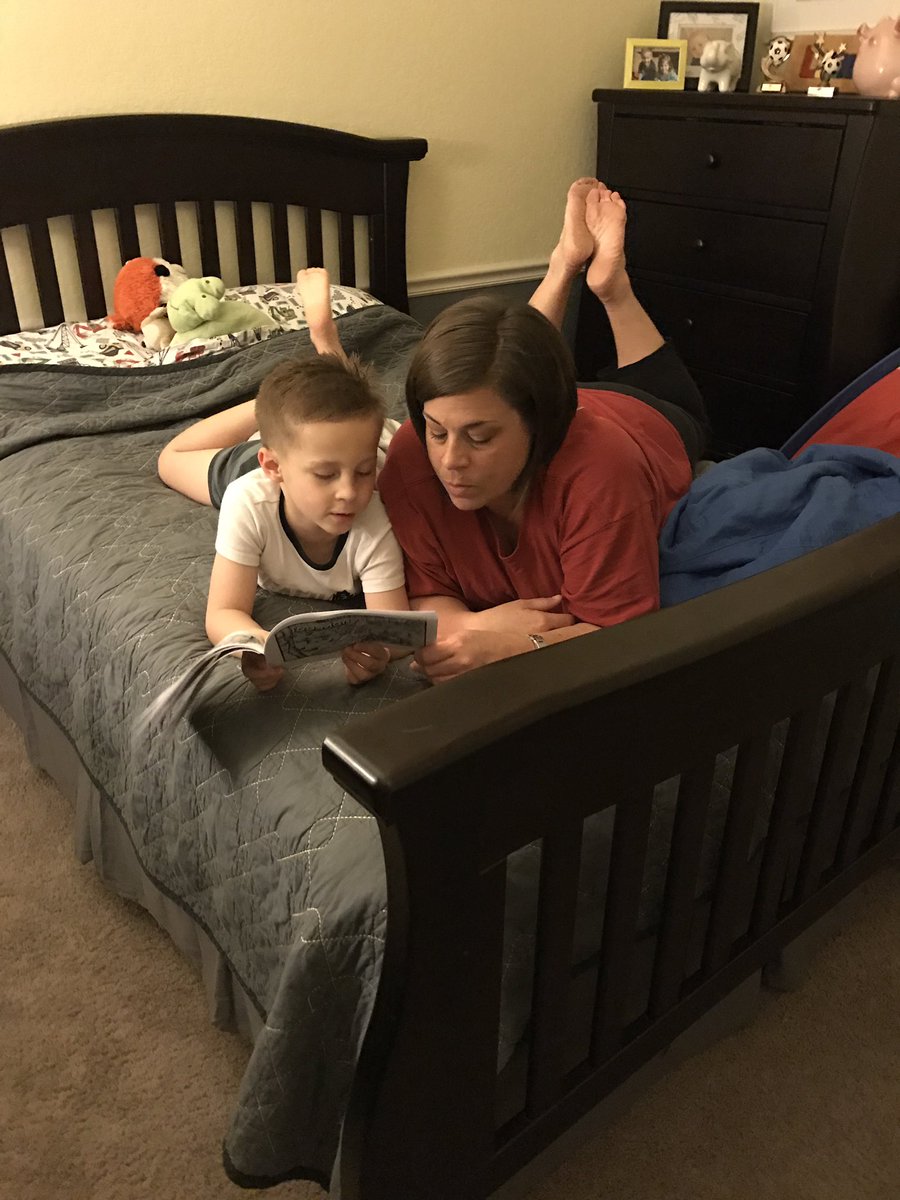 rbpuma's tweet photo. Suzy and Liam taking time to read his Reader! We got some SMART Babies!
#chilislove
#TorrenceTakeover
#MyPurpose https://t.co/phCrOn2BZK