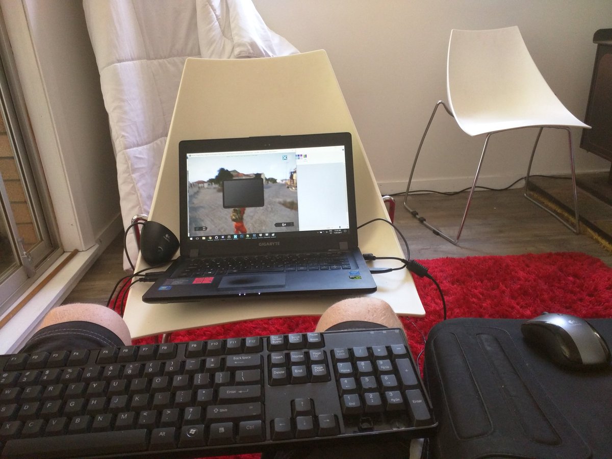 ExileLifeMod's tweet image. Even when on holidays at the beach my life revolves around ExileLife! @ExileMod