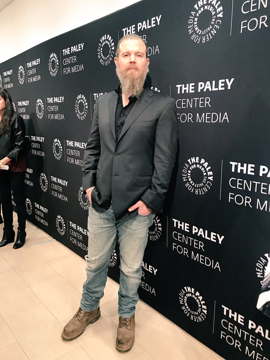 paleycenter's tweet image. So good to see Ryan Hurst aka @RamboDonkeyKong (makes us miss #SOA) #PaleyLive @outsidersWGN 📺👏🏻