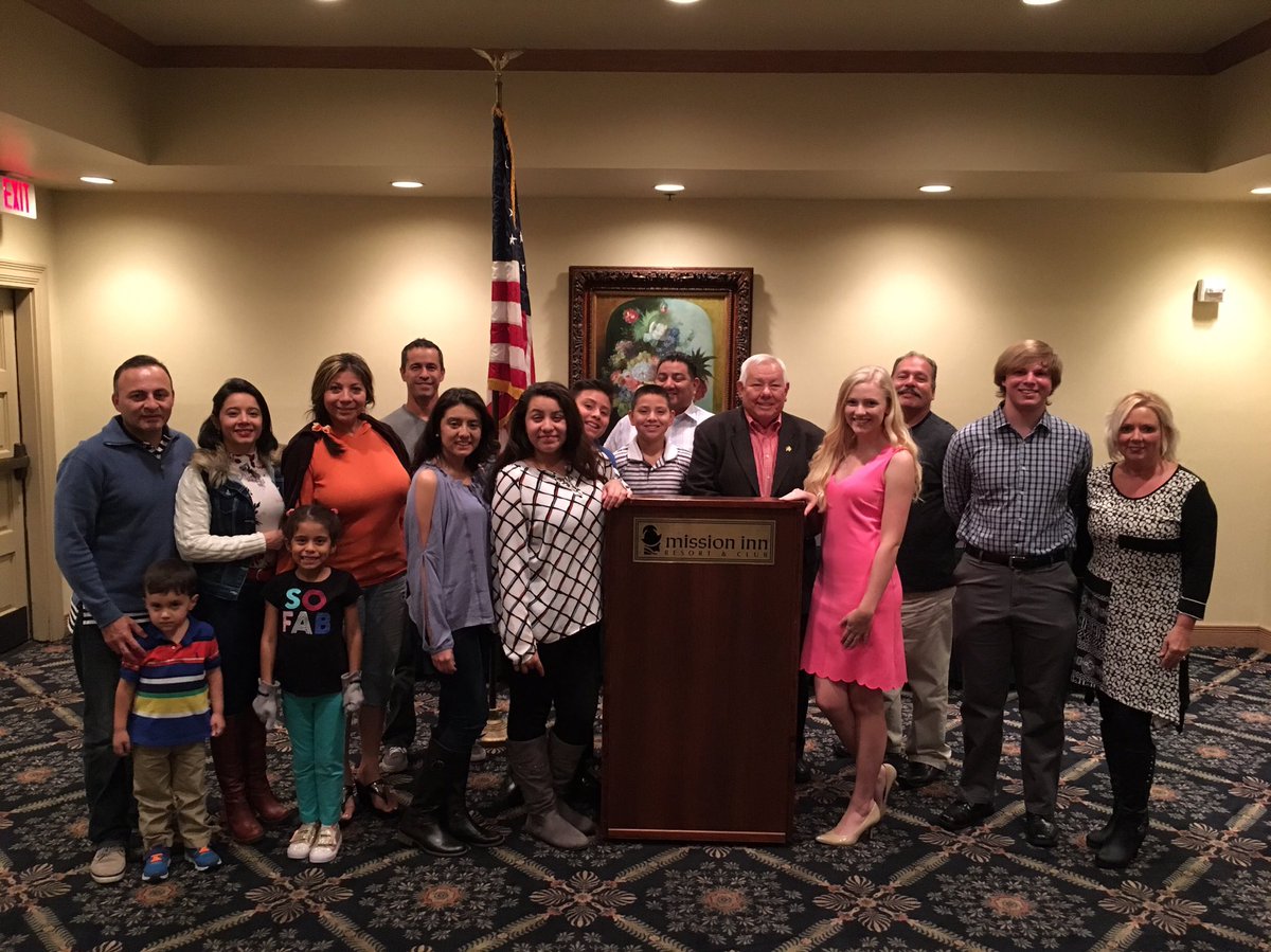 LM_TPUSA's tweet photo. Thank you for having us, Lake Co Hispanic Republican Club. We are honored to have shared our passion for @TPUSA with you all this evening! https://t.co/ffSlatntI2