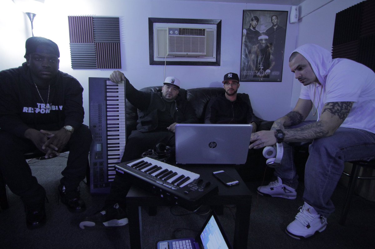 Final4Music's tweet photo. Now what do YOU bring to the table? #TheFinal4 #Final4Music #MoneyMark #DeeVargas #WillieStyLES #JusticeIVAll https://t.co/1JV5YHcLo1
