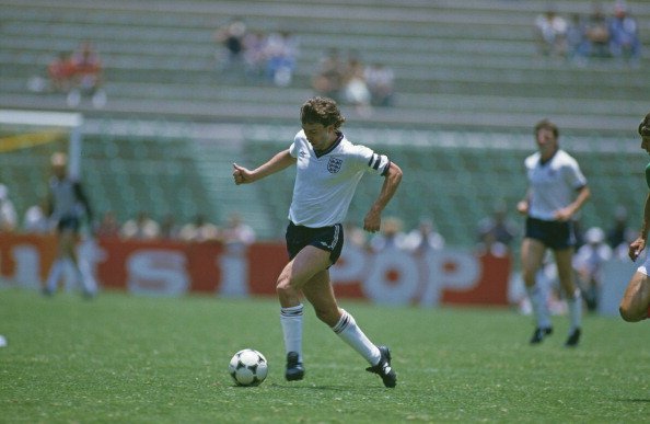 It\s former Manchester United and England captain Bryan Robson\s 60th Birthday today!

Happy Birthday Bryan! 